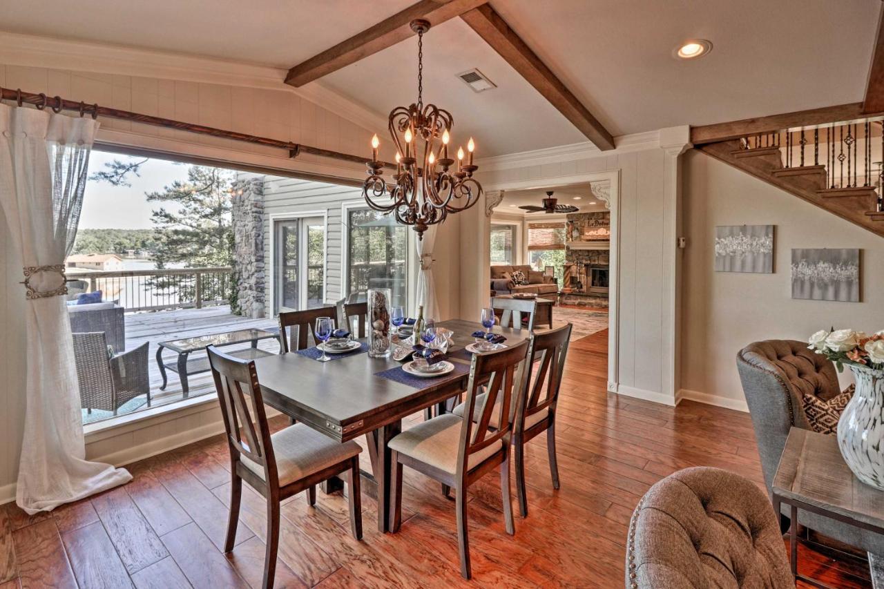 Luxury Hot Springs Oasis On Lake With Private Dock! Bagian luar foto