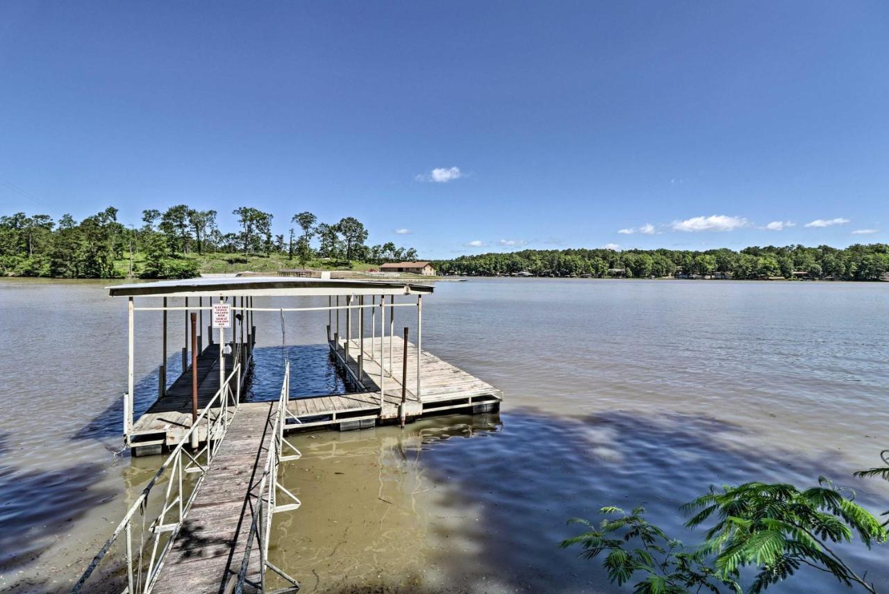 Luxury Hot Springs Oasis On Lake With Private Dock! Bagian luar foto