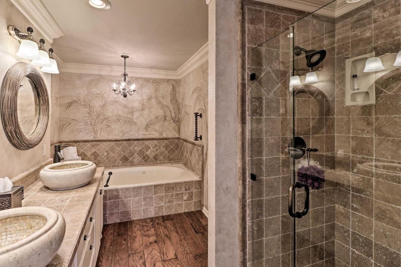 Luxury Hot Springs Oasis On Lake With Private Dock! Bagian luar foto