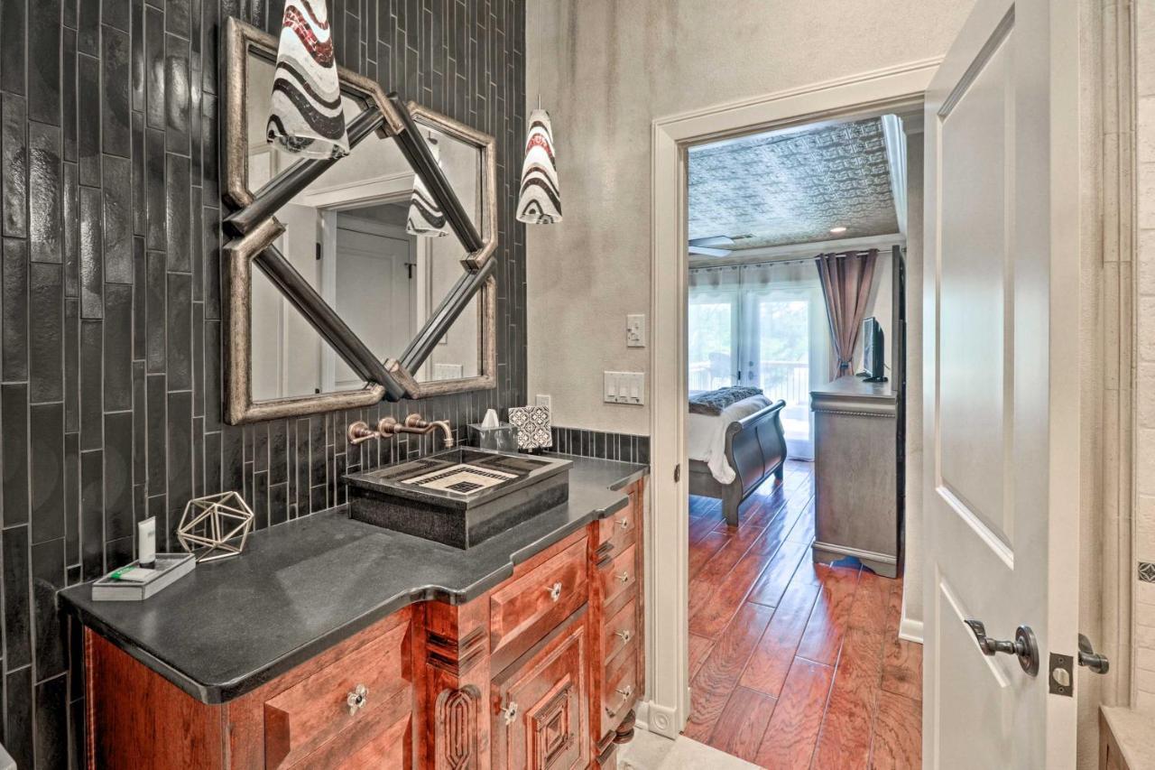 Luxury Hot Springs Oasis On Lake With Private Dock! Bagian luar foto