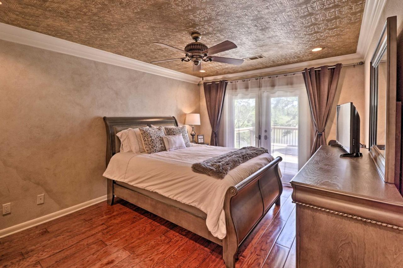 Luxury Hot Springs Oasis On Lake With Private Dock! Bagian luar foto