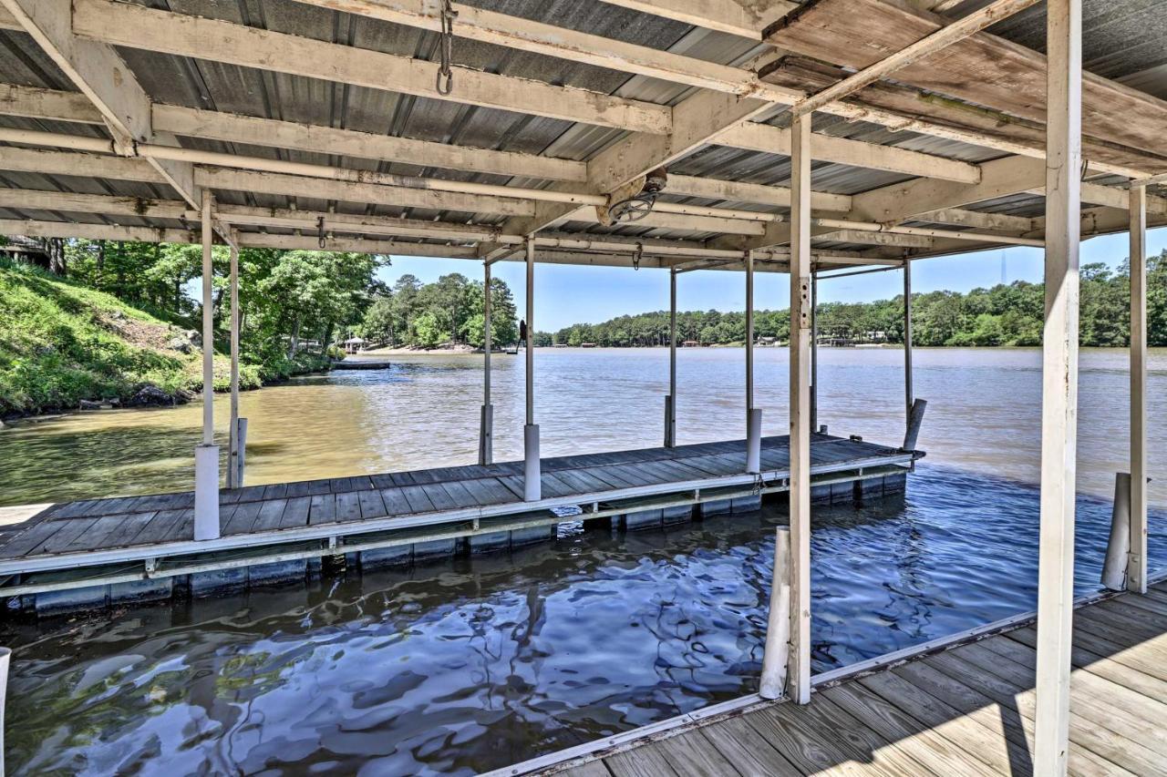 Luxury Hot Springs Oasis On Lake With Private Dock! Bagian luar foto